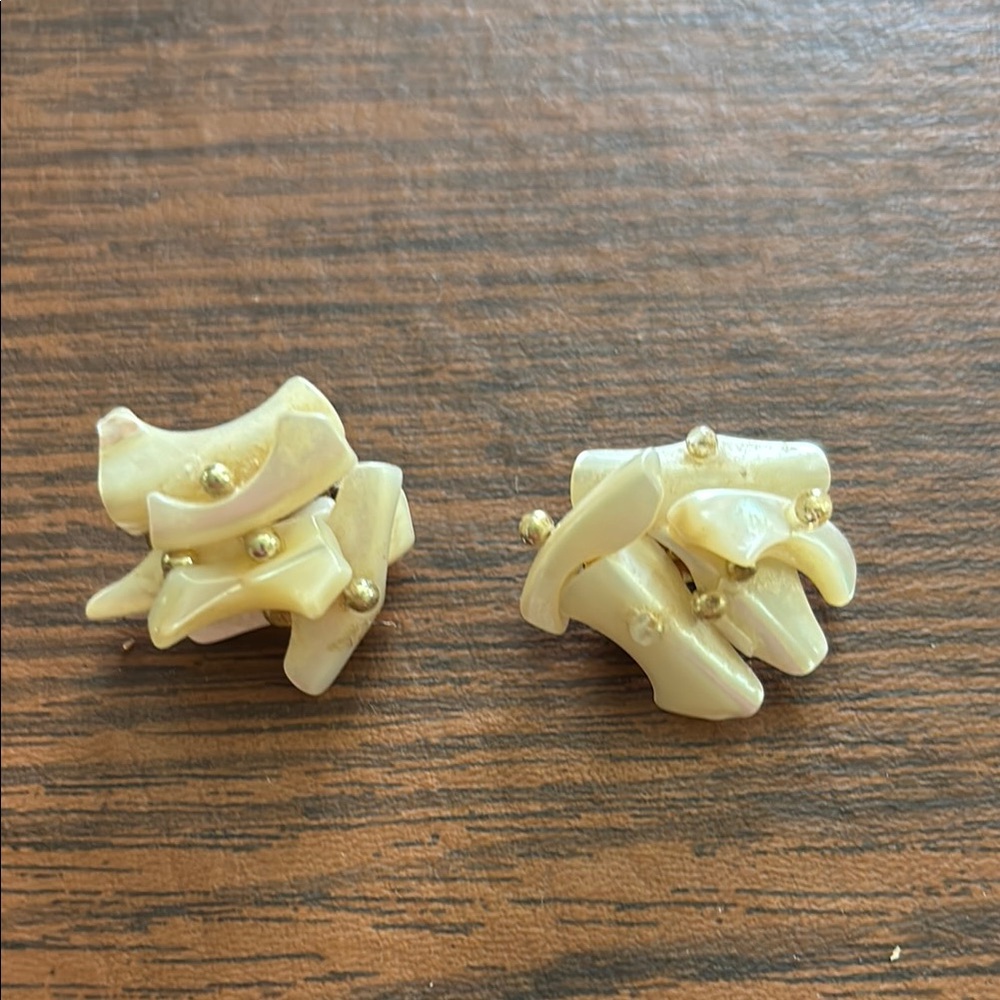 Vintage Cream Clip-On Earrings